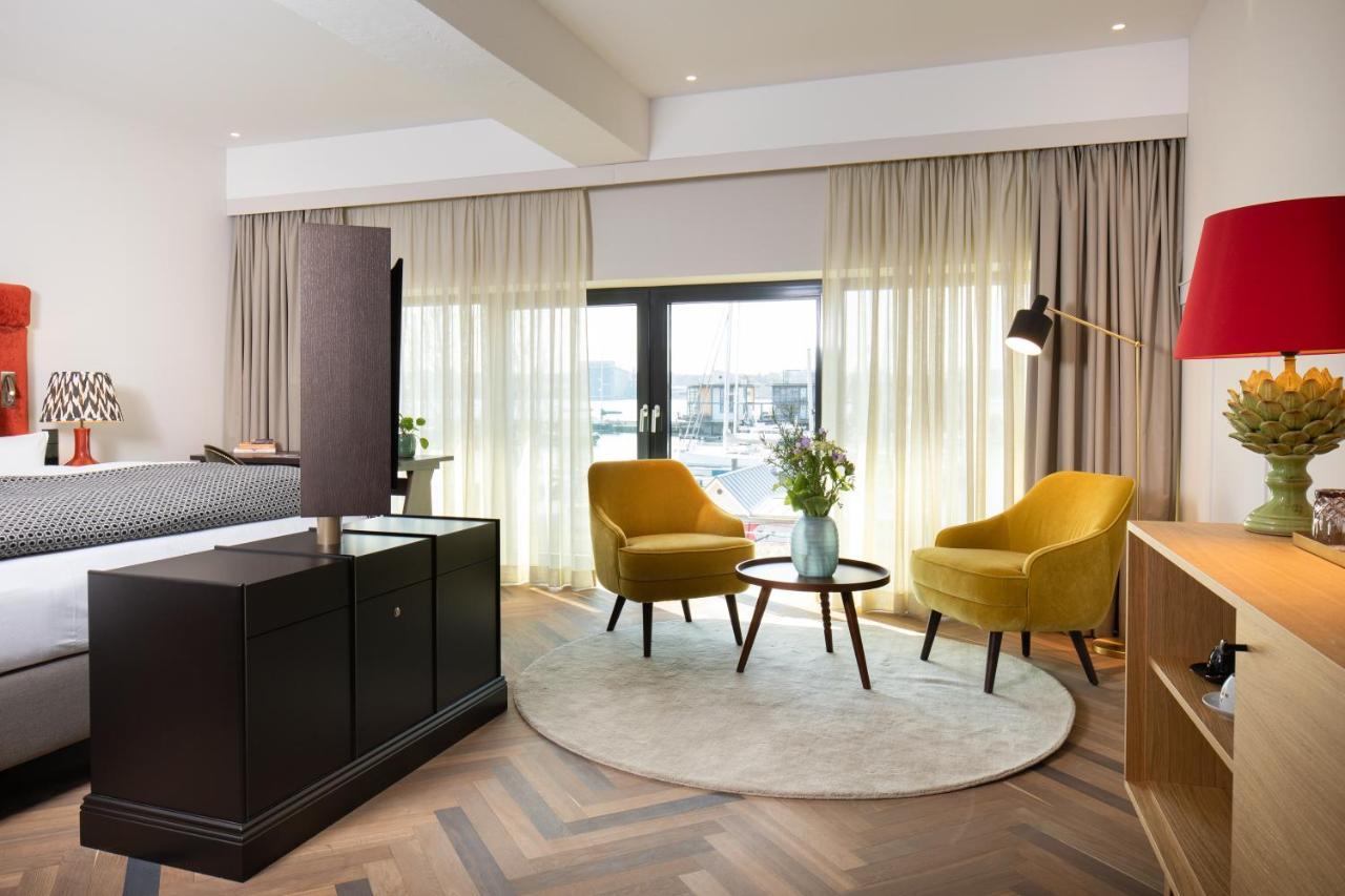 Das James Flensburg Exterior photo A room at the hotel