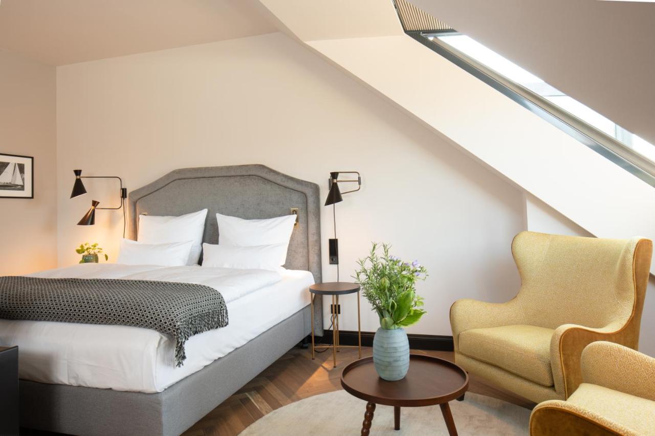 Das James Flensburg Exterior photo A room at the Hotel